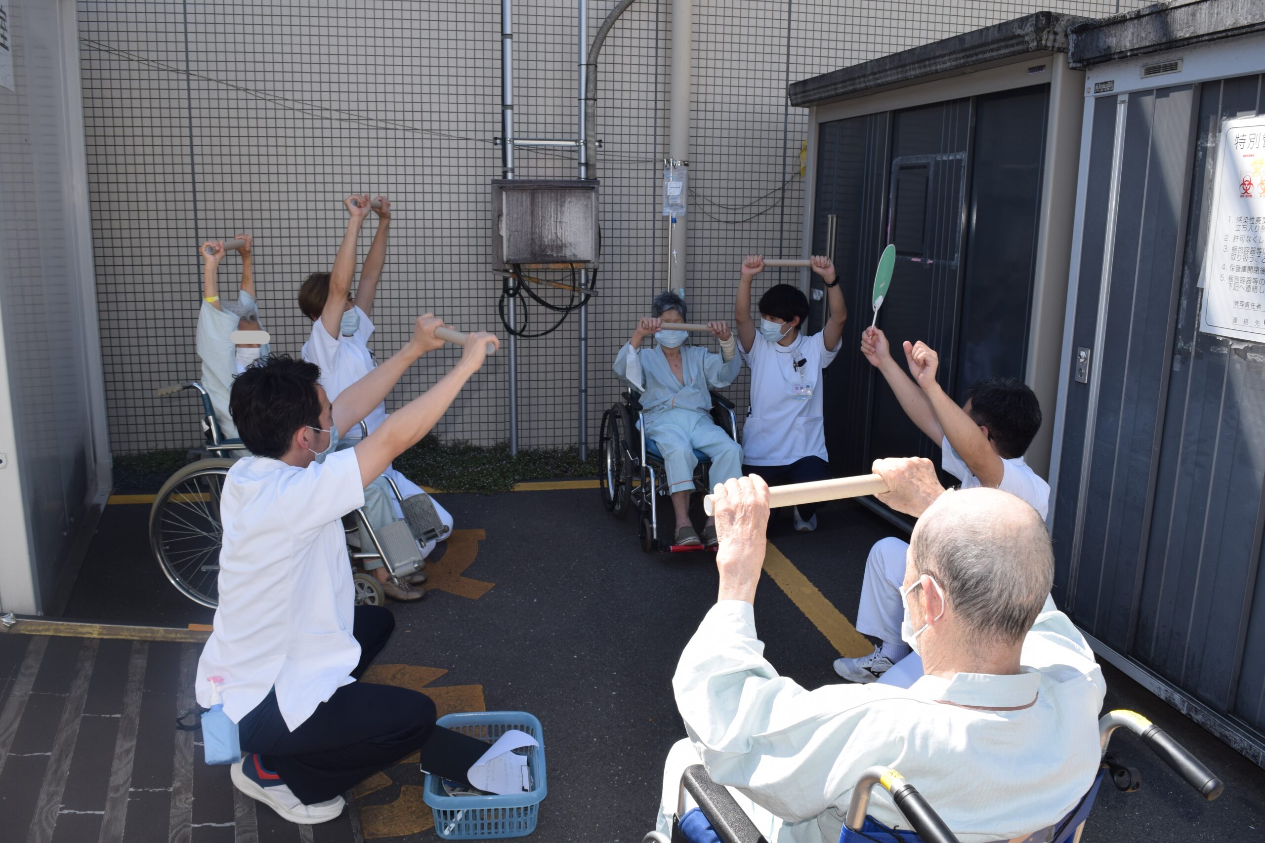 集団作業療法の様子２